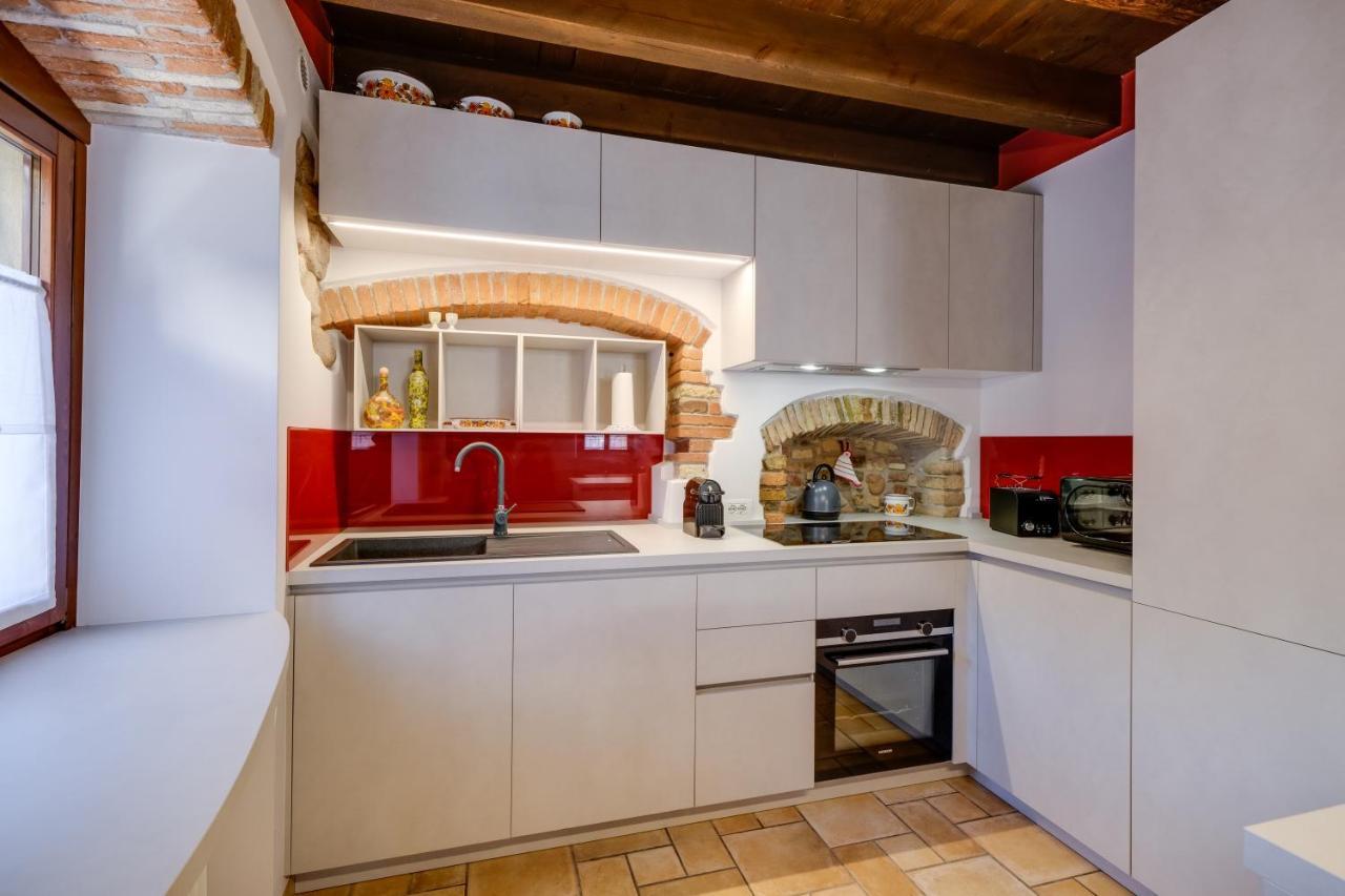 Ca' Gremal - Casa Vacanze Tra Le Colline Del Garda - Calmasino Di Bardolino Extérieur photo